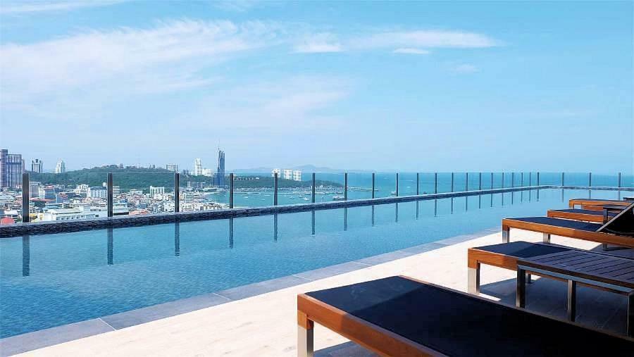 The Base Central Pattaya By Pattaya Holiday Екстериор снимка